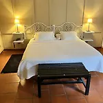 Отель The Literary Man 4*