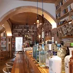 The Literary Man Hotel