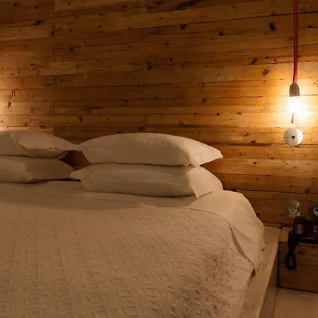 The Literary Man 4* Óbidos