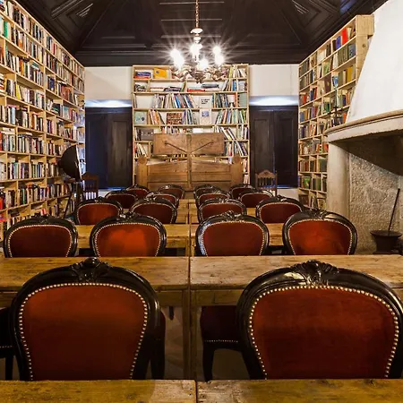 Hotel The Literary Man 4*