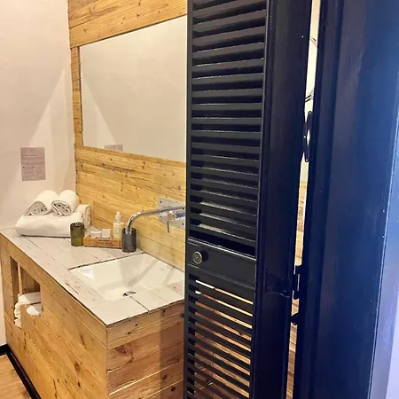 The Literary Man Hotel Óbidos