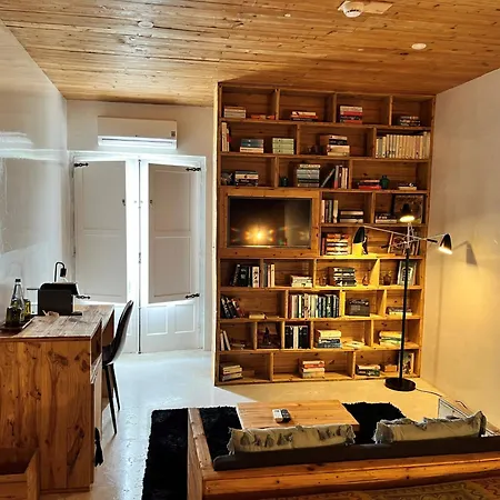 Hotel The Literary Man 4*