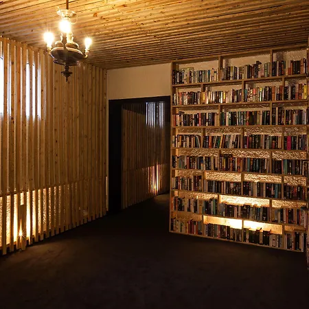 Hotel The Literary Man 4*