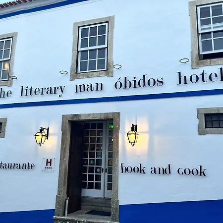 The Literary Man Hotel Óbidos