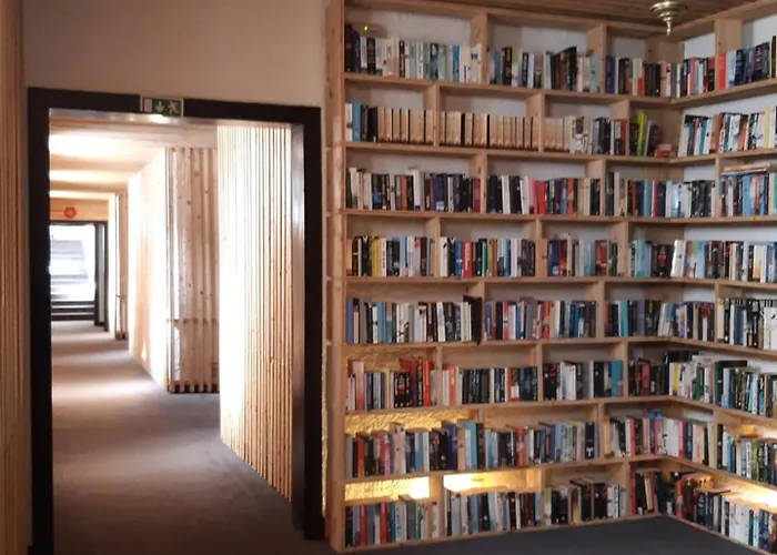 The Literary Man 4* Óbidos