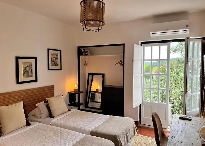 文人奥比多斯旅馆 酒店 4*