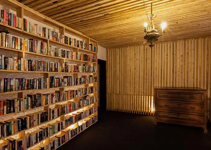 文人奥比多斯旅馆 酒店 4*